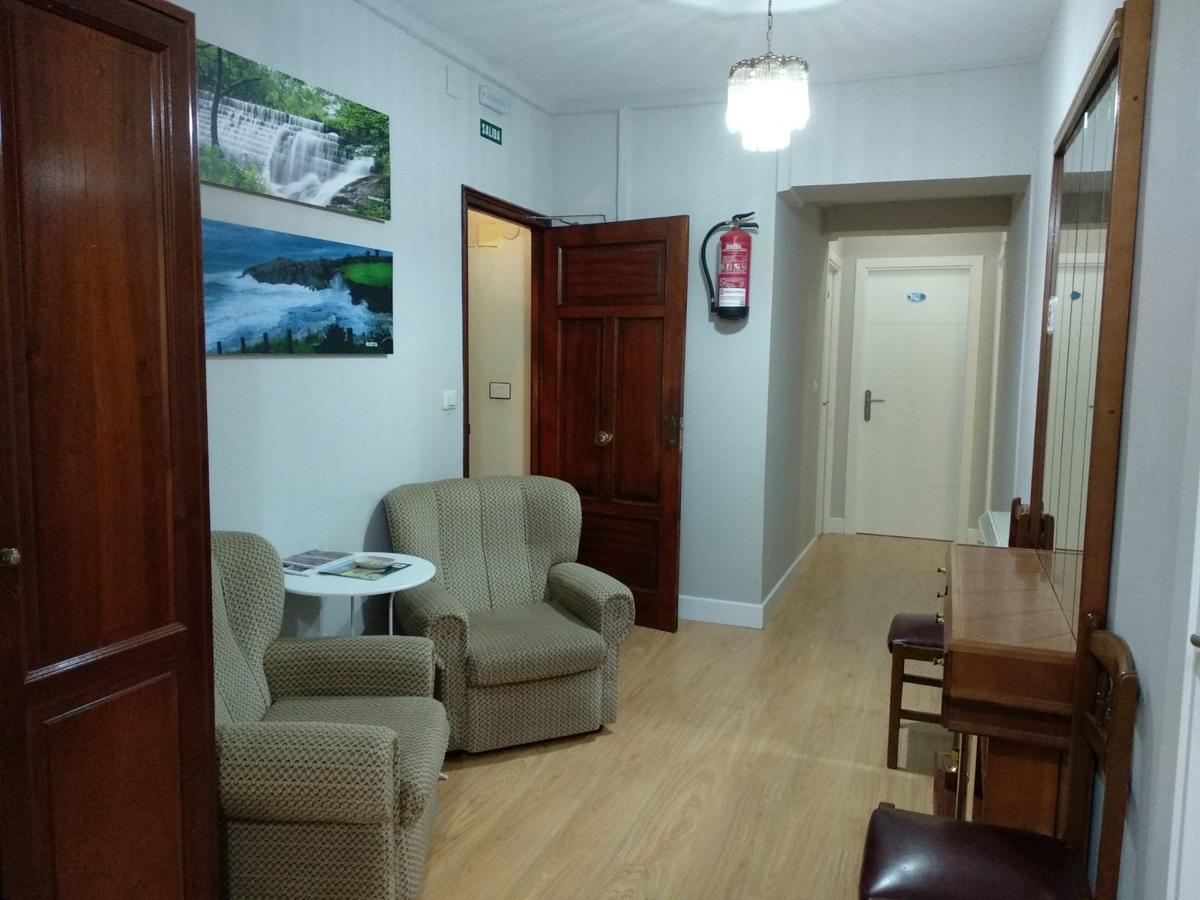 Hostal Buenavista San Ciprian  Ngoại thất bức ảnh